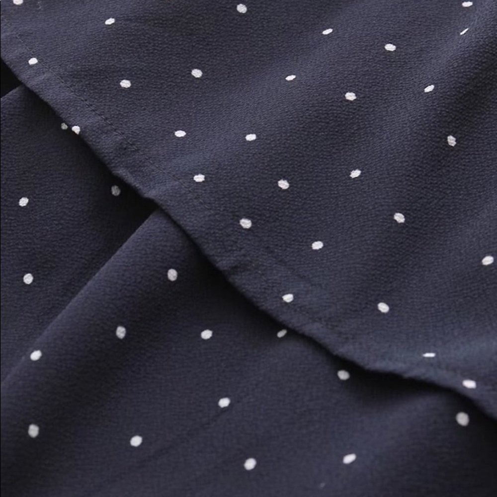 🆕Navy polka dot ruffle trim Cami strap dress - Picture 5 of 8